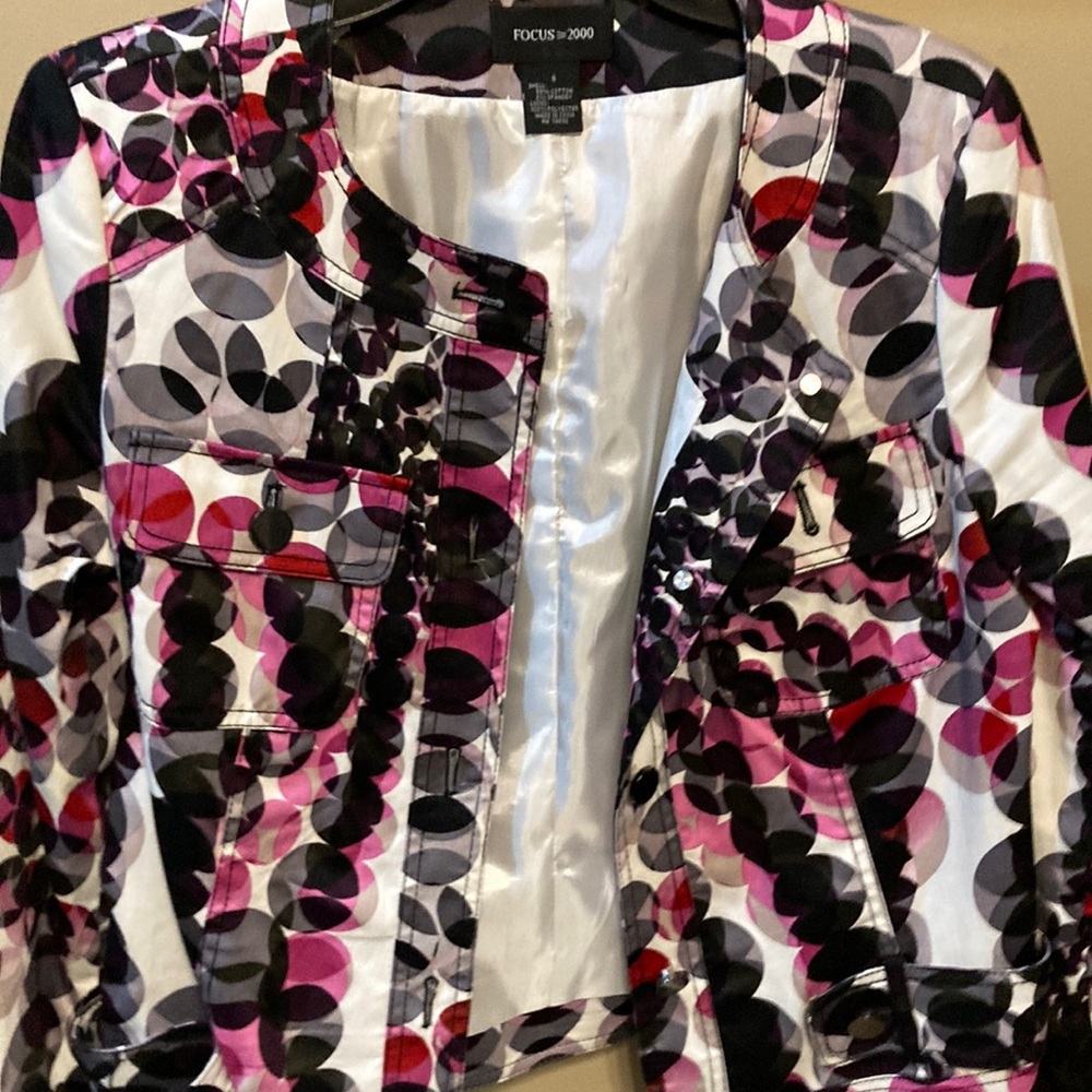 Focus 2000 Pink and Black  Blazer